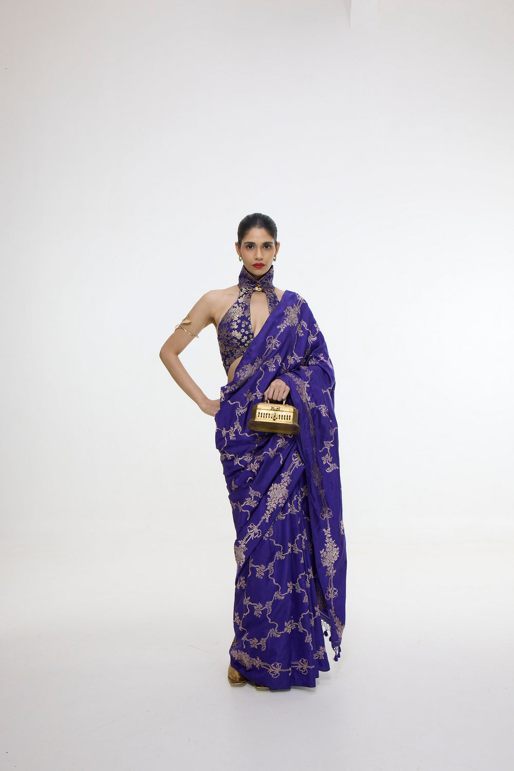 Handwoven Indigo Blue Mashroo Silk Saree