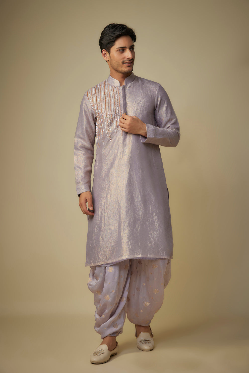 Lilac Embroiderd Kurta Set