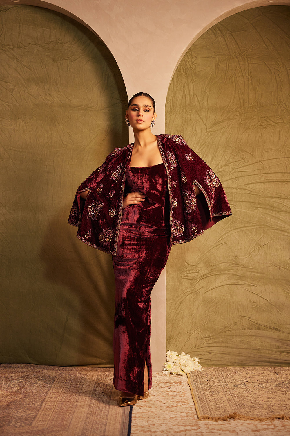Wine Cape Jacket With High Side Slit Dress