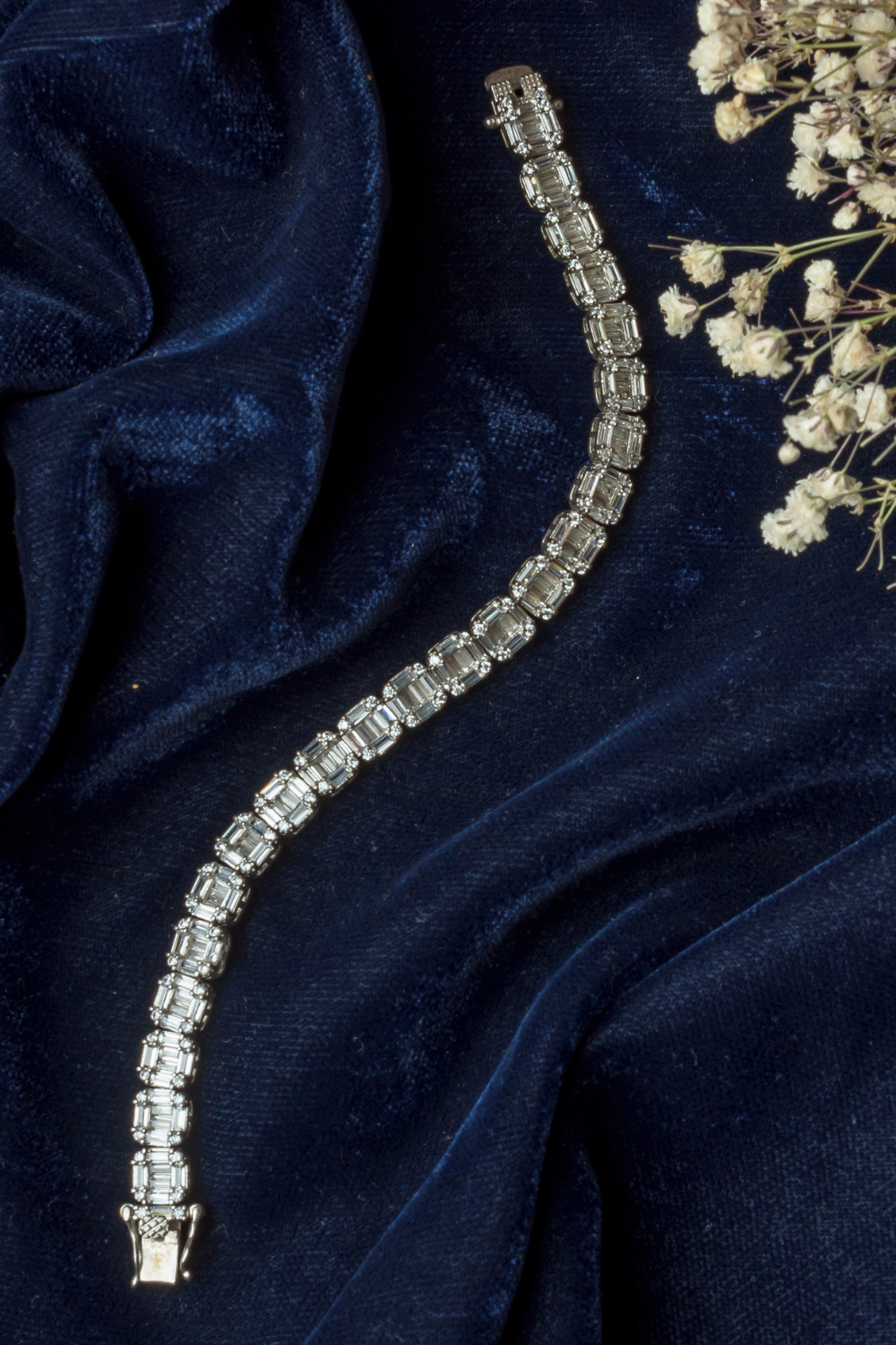 Evira Zircon Bracelet