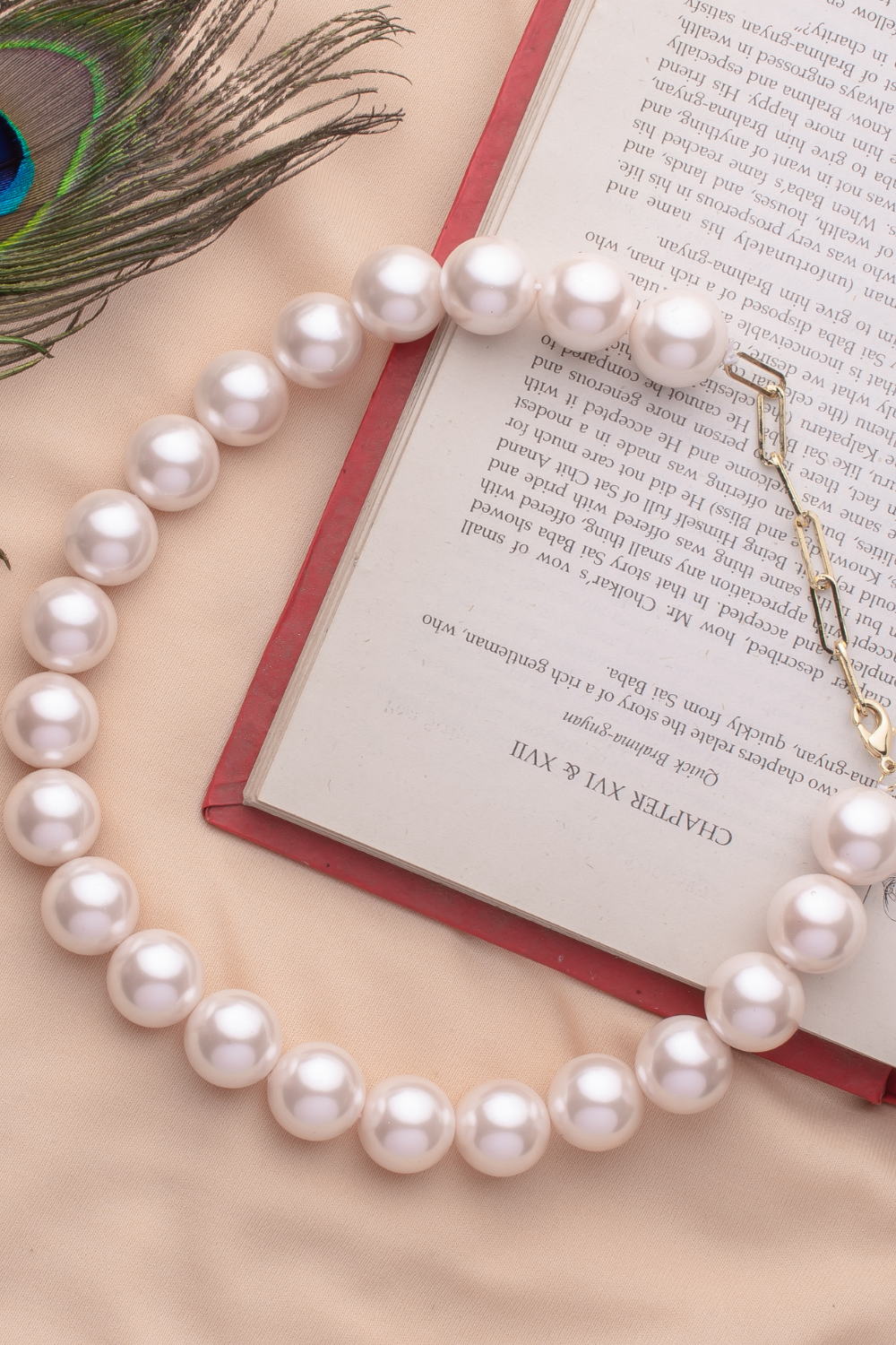 Sharmila Pearl Necklace