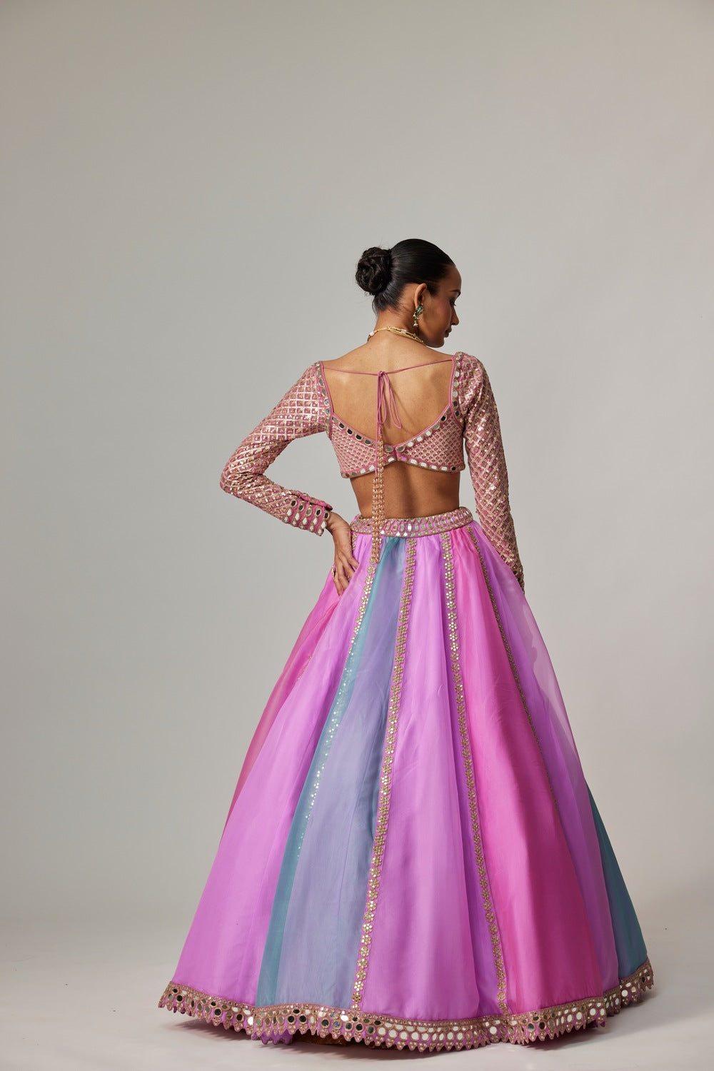 MAUVE MULTICOLOR LINEAR LEHENGA WITH SWEETHEART FULL SLEEVE BLOUSE