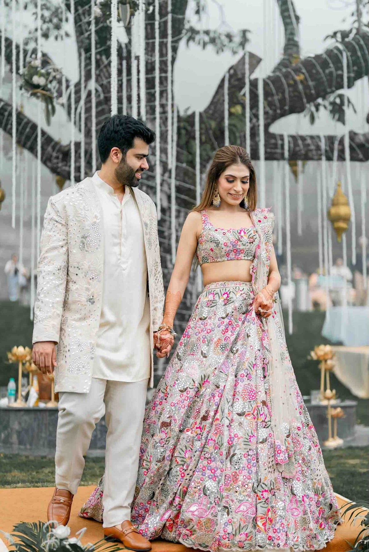 SURABHI CHOPRA MEHENDI LEHENGA