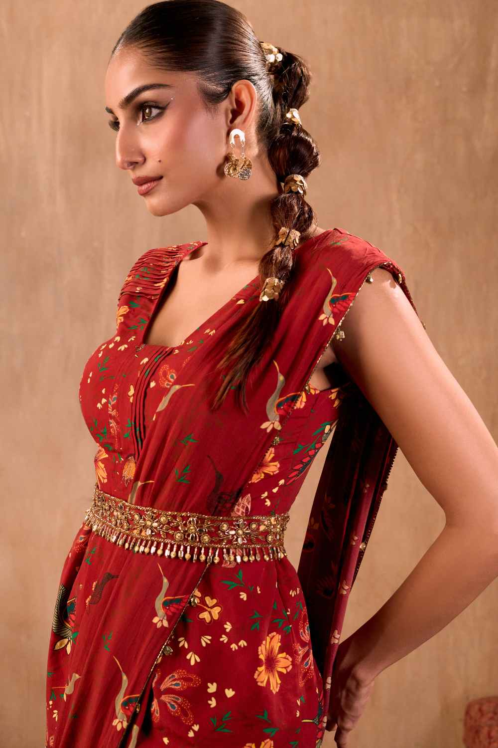 RED PRINT EMBROIDERED PEPLUM TOP, DRAPED PANTS, DRAPE AND BELT SET