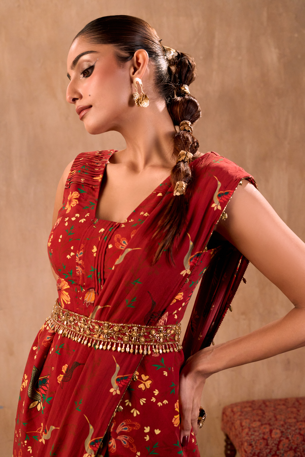 RED PRINT EMBROIDERED PEPLUM TOP, DRAPED PANTS, DRAPE AND BELT SET