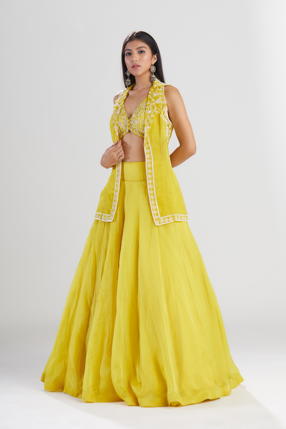 Amalta Lehenga with cover