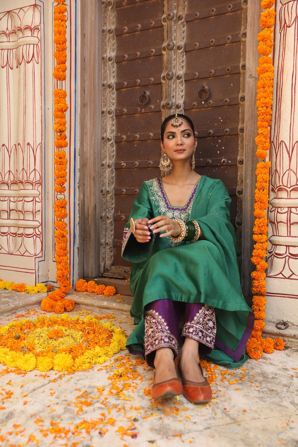 Heena suit set
