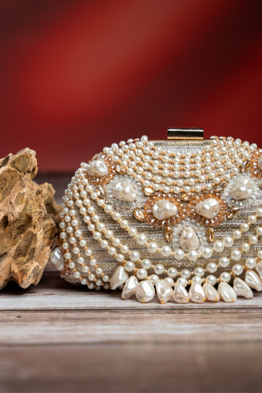 Pearl Adorn Kasse Gold