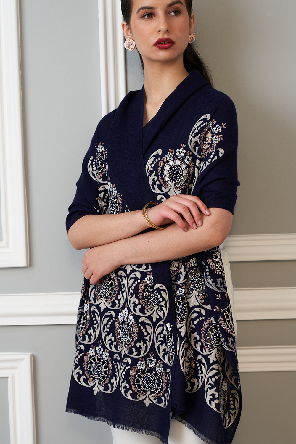 Floral Crest | Embroidered Wool Silk Stole – Navy