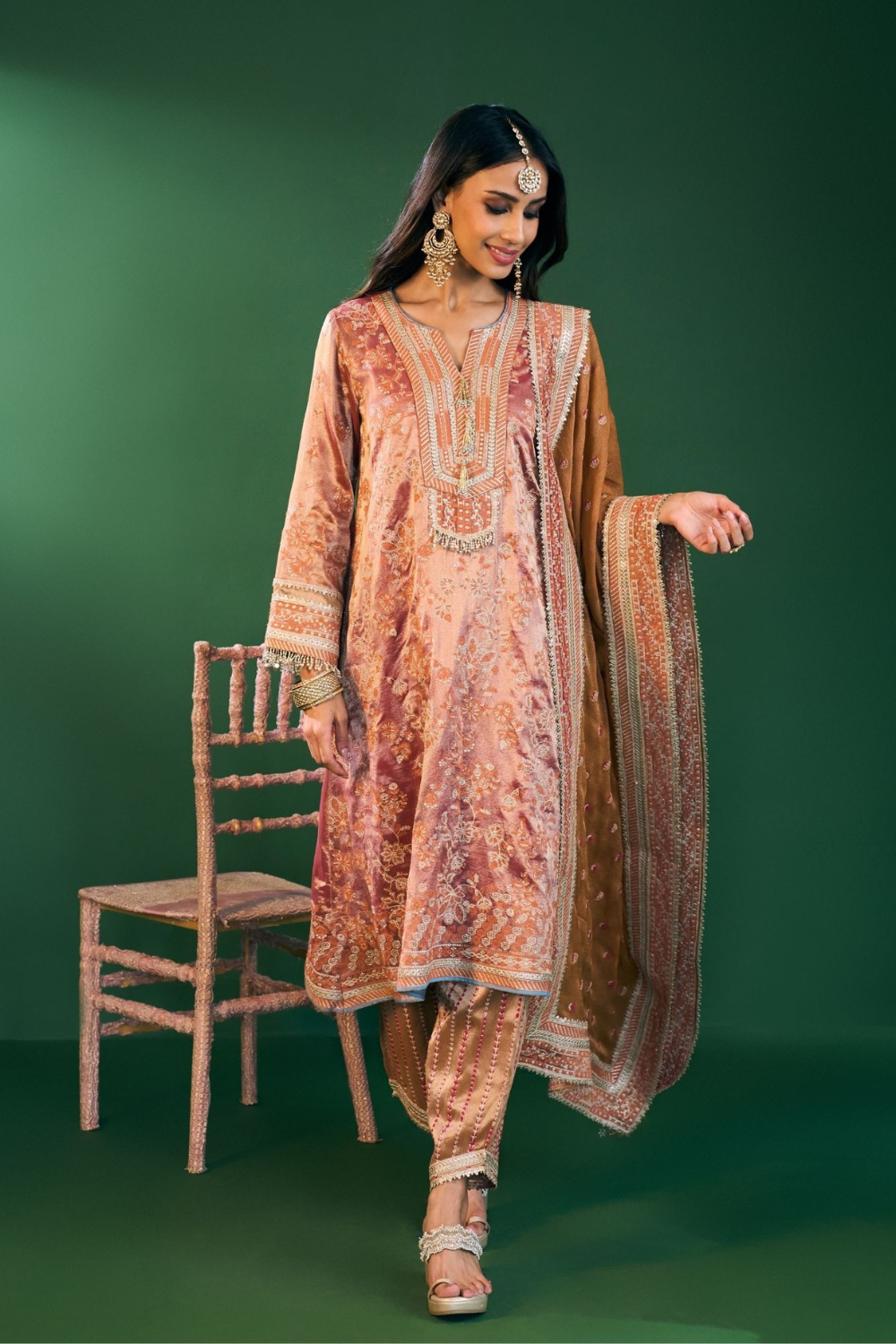 Aini Tissue Fuschia Kurta Set