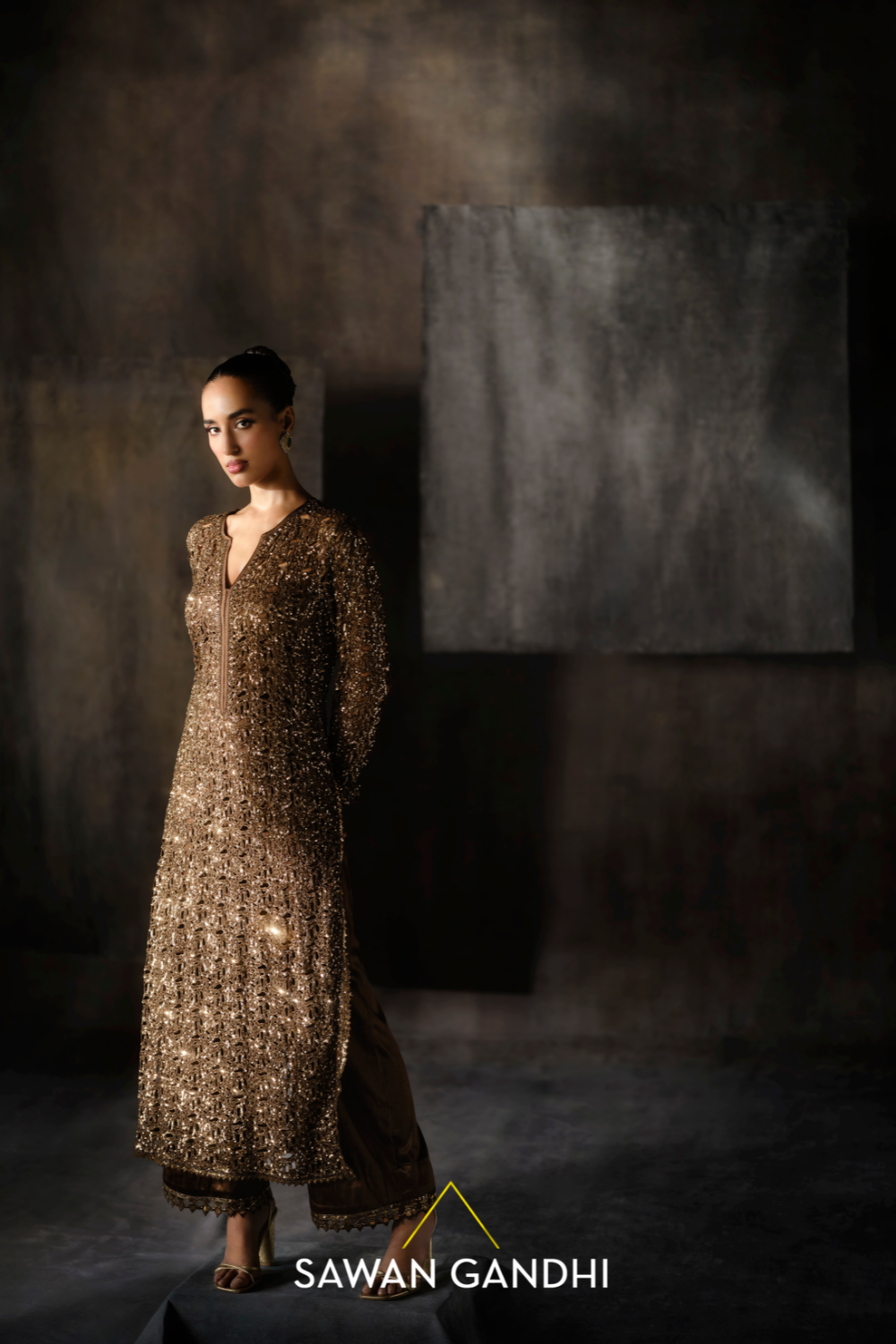 Coffee gold sequins suit.