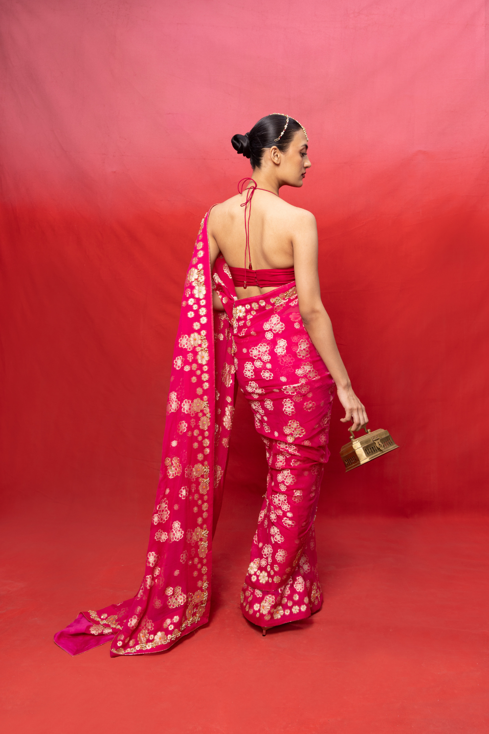 Handwoven Fuchsia Chiffon Banarasi Saree