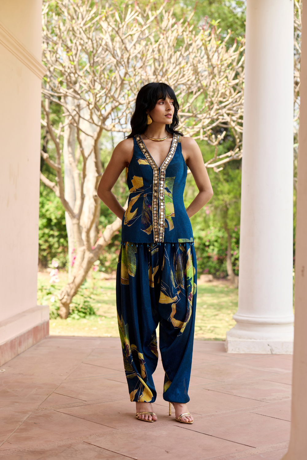 NAVYGOLD FLORAL PRINTED DHOTI SET