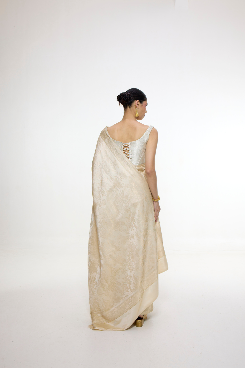 Handwoven Ivory Kadhwa Banarasi Saree