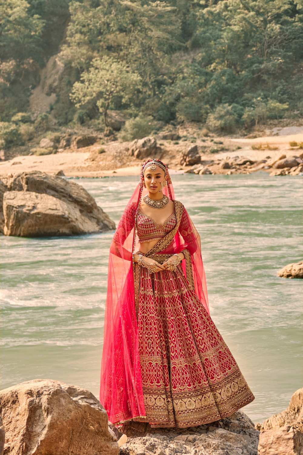 REGALIA JAALI LEHENGA