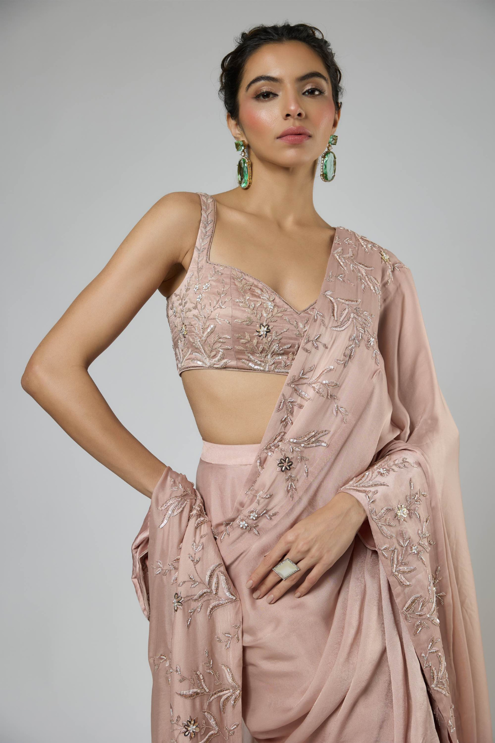 ONION PINK INTRICATE FLORAL EMBROIDERED SAREE SET