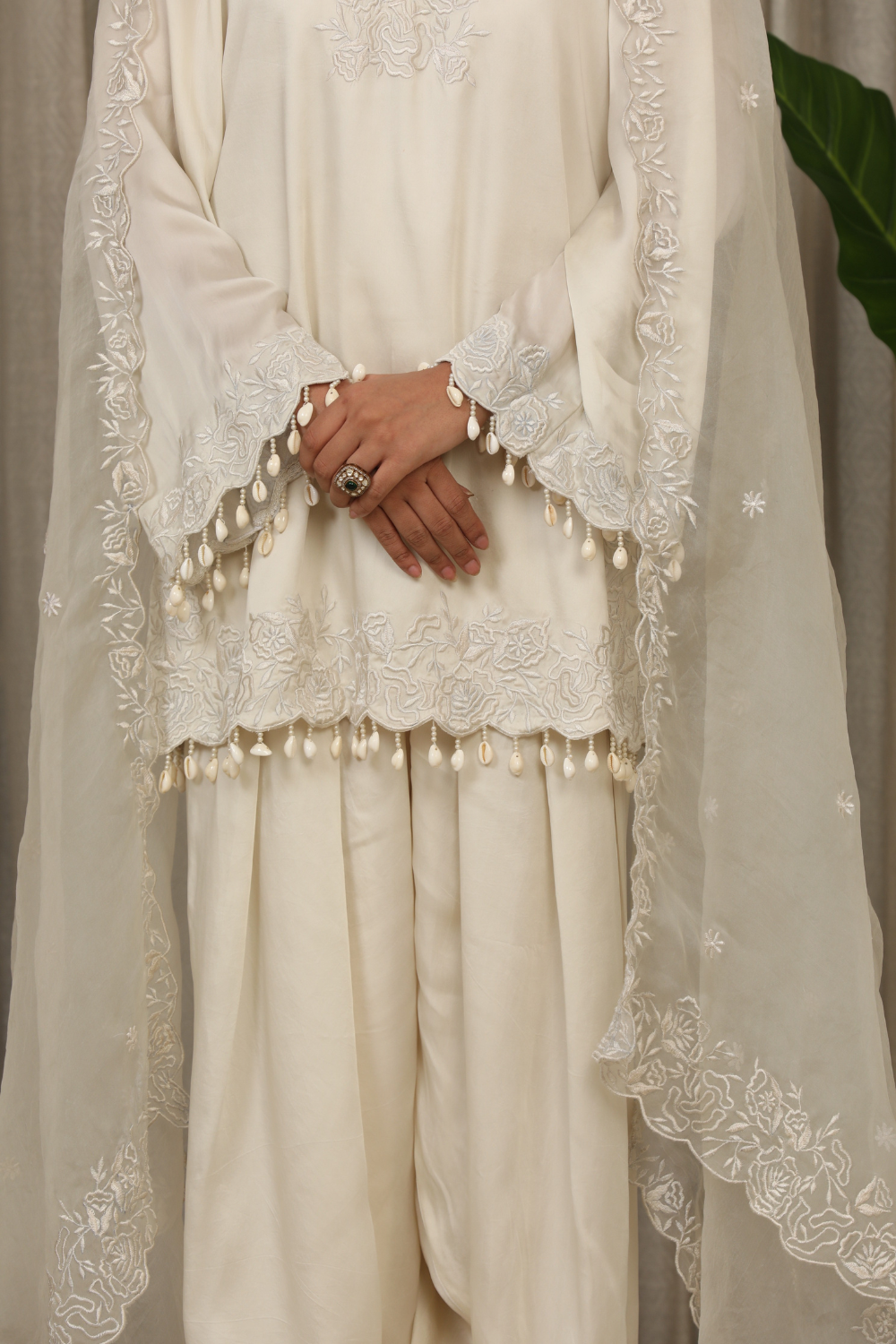 White Richa Set