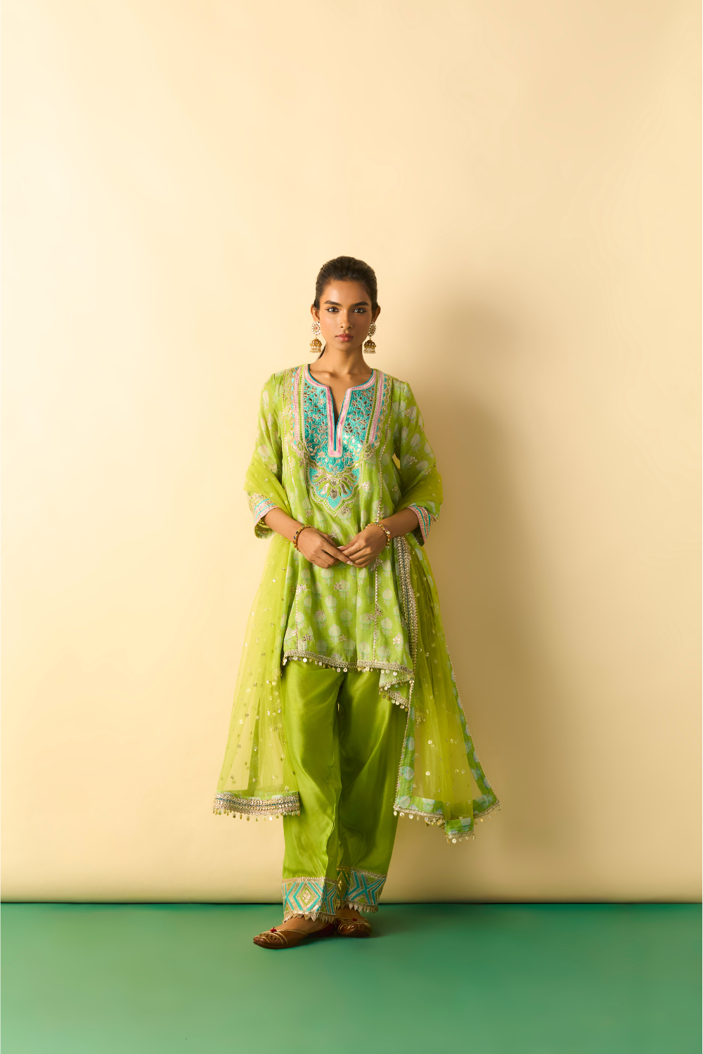 Anvi Farshi Set