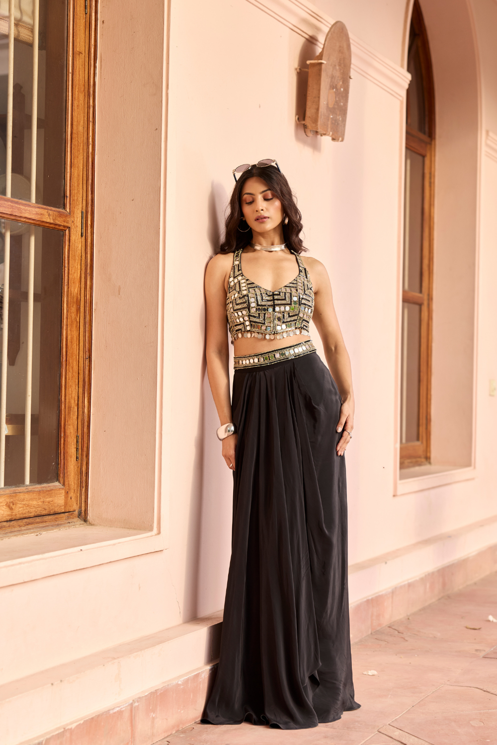 BLACK SOLID SKIRT SET