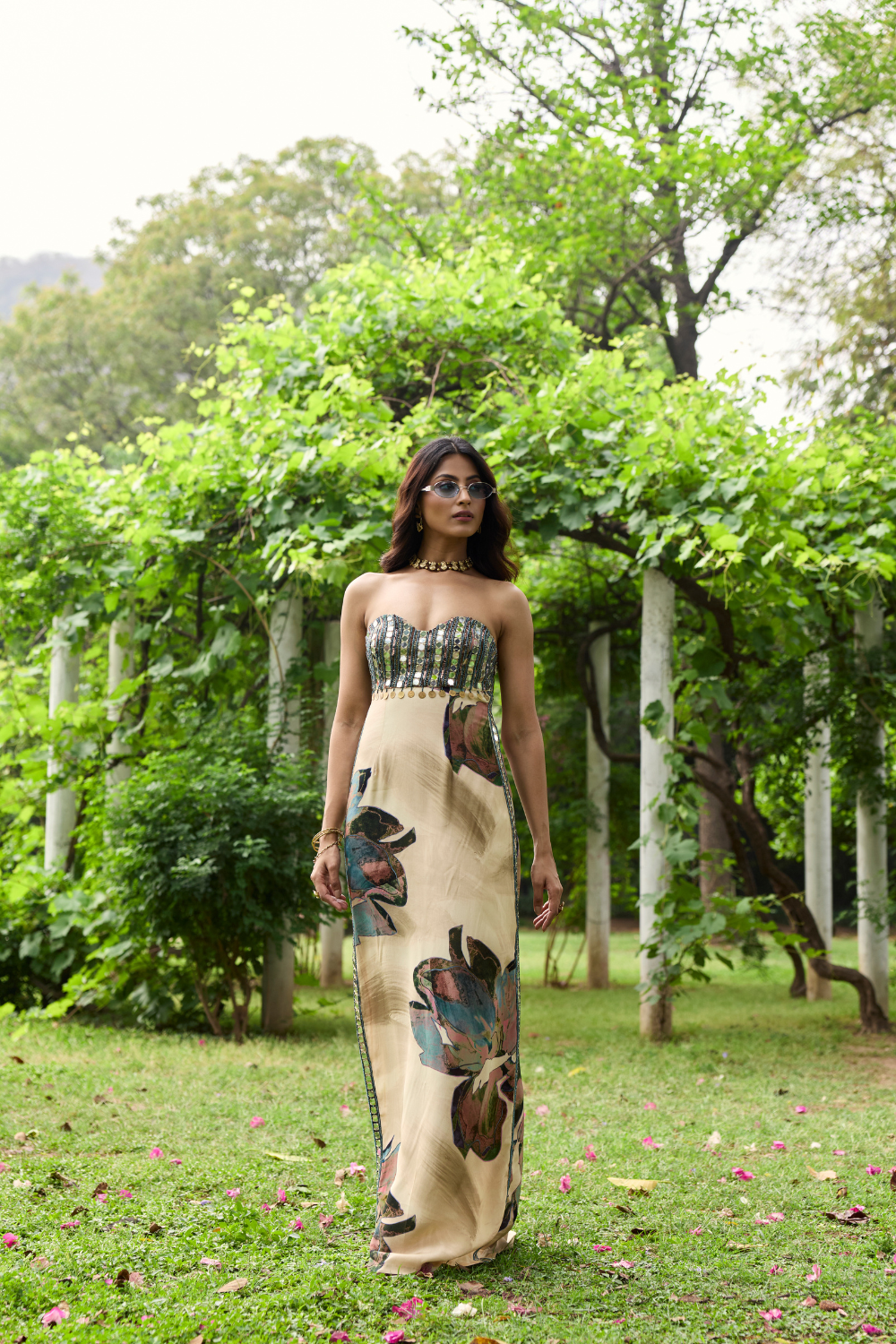 BEIGE FLORAL SLIT DRESS