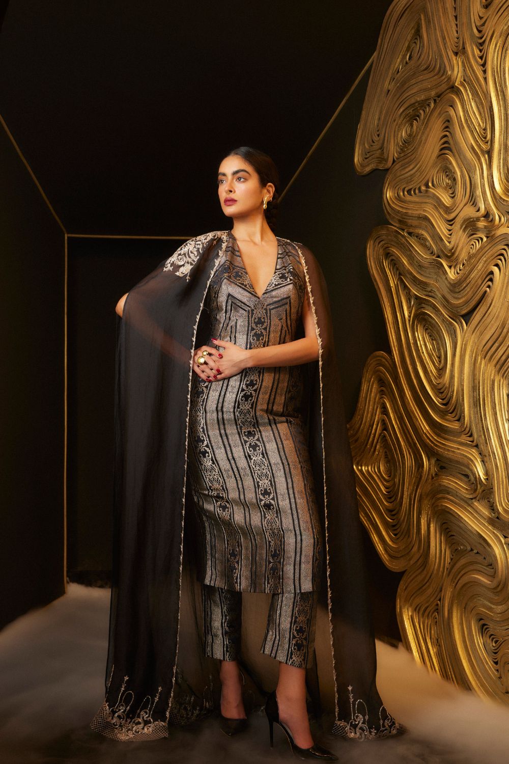 Pristine Kurta Set in Black