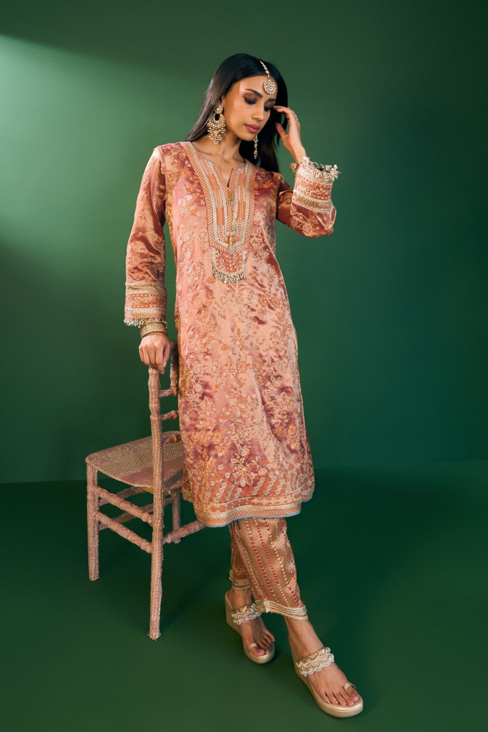 Aini Tissue Fuschia Kurta Set