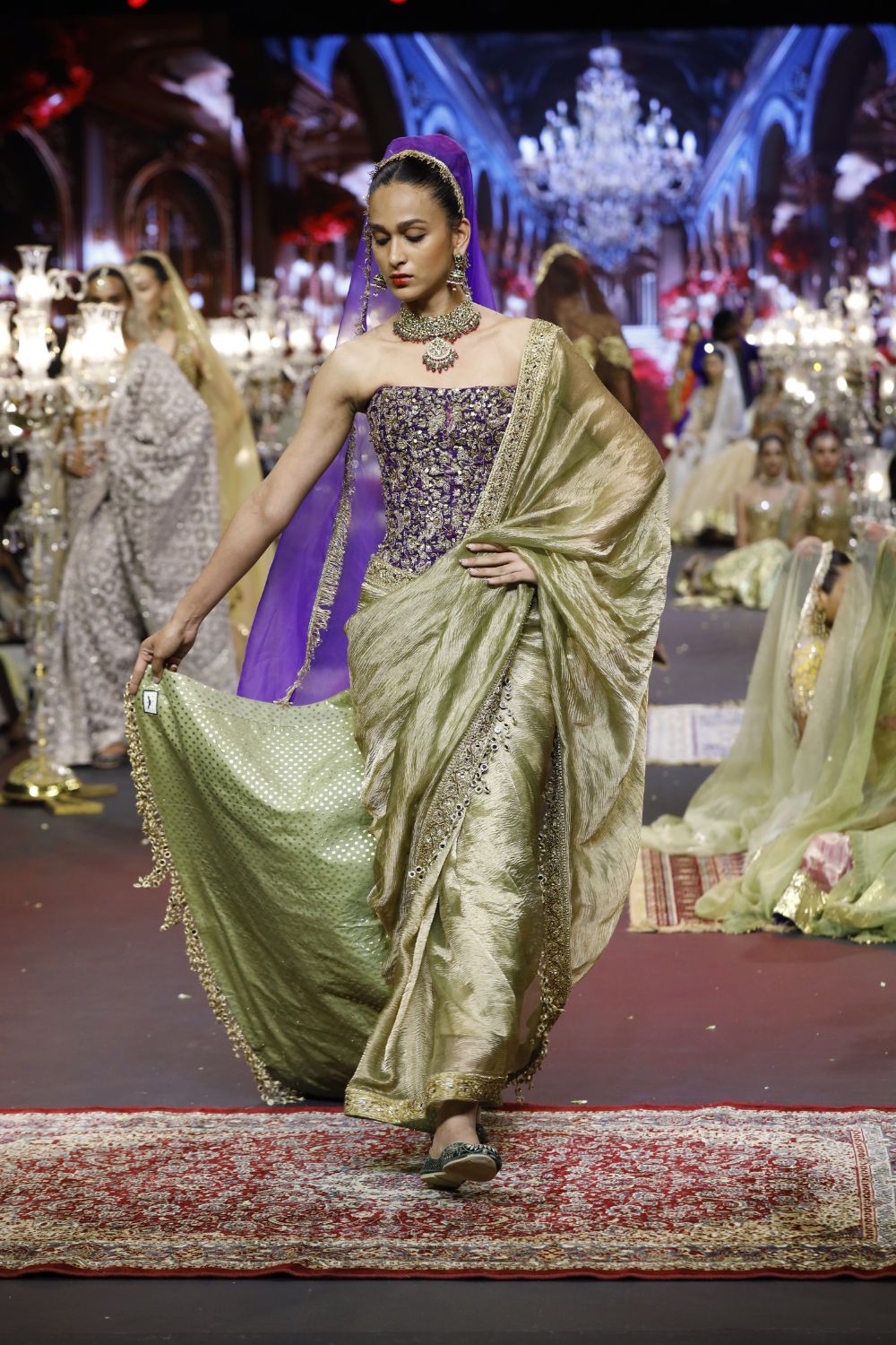 Neelrang Saree Set