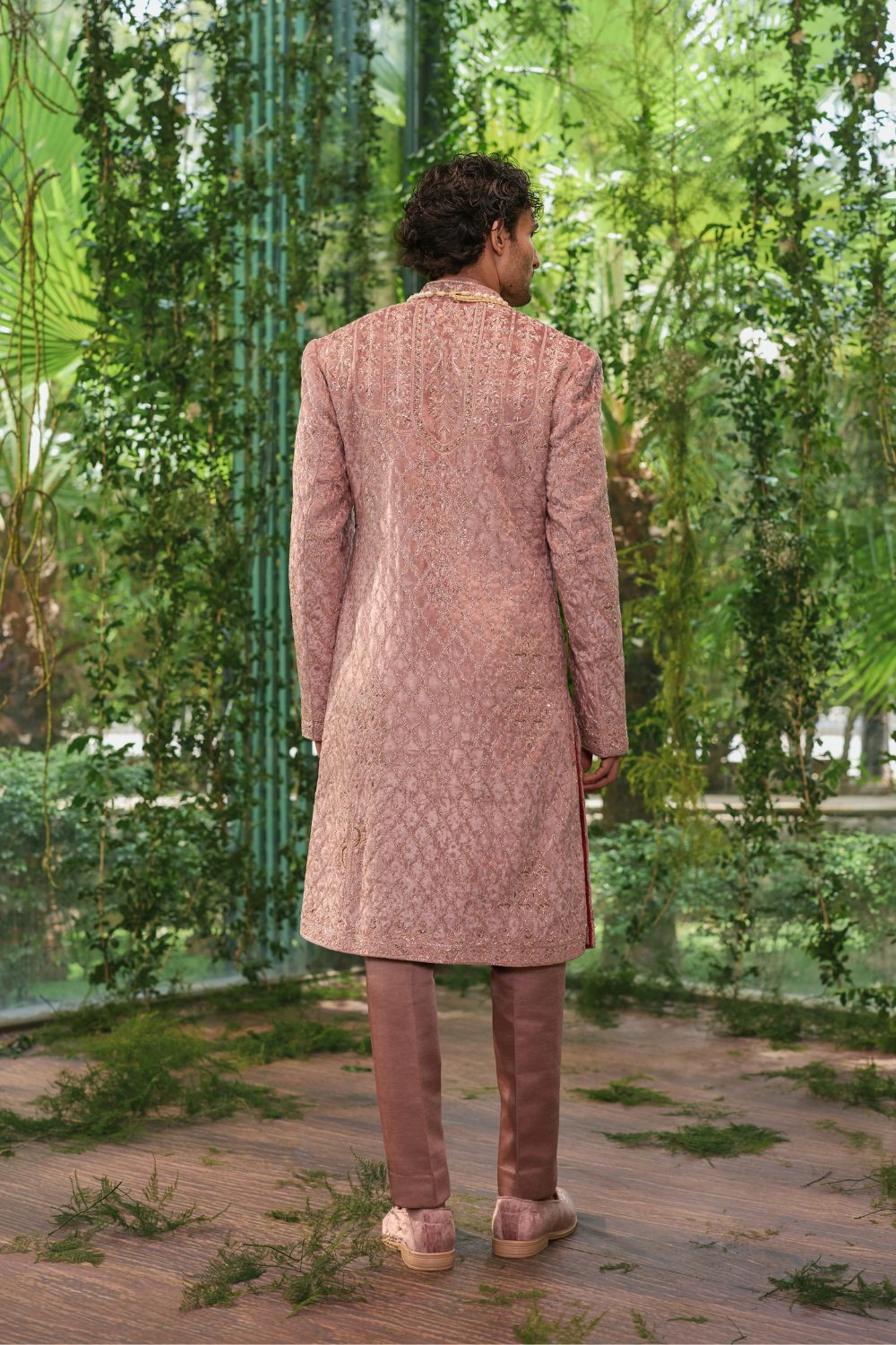 Yuvraj- The Imperial Realm Sherwani