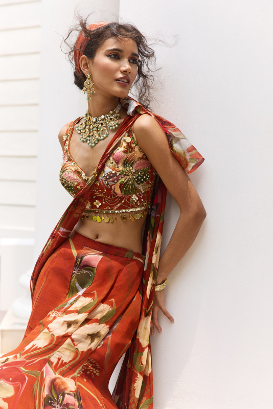 RUST FLORAL PRINT AND HIGHLIGHTED  MERMAID SAREE  SET