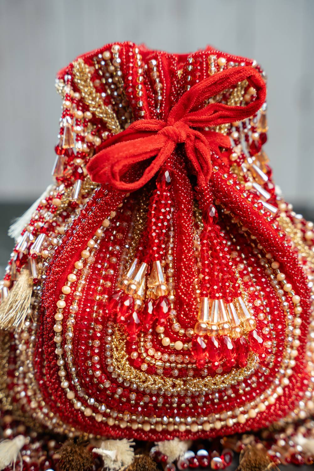 Baraq Scarlet Red