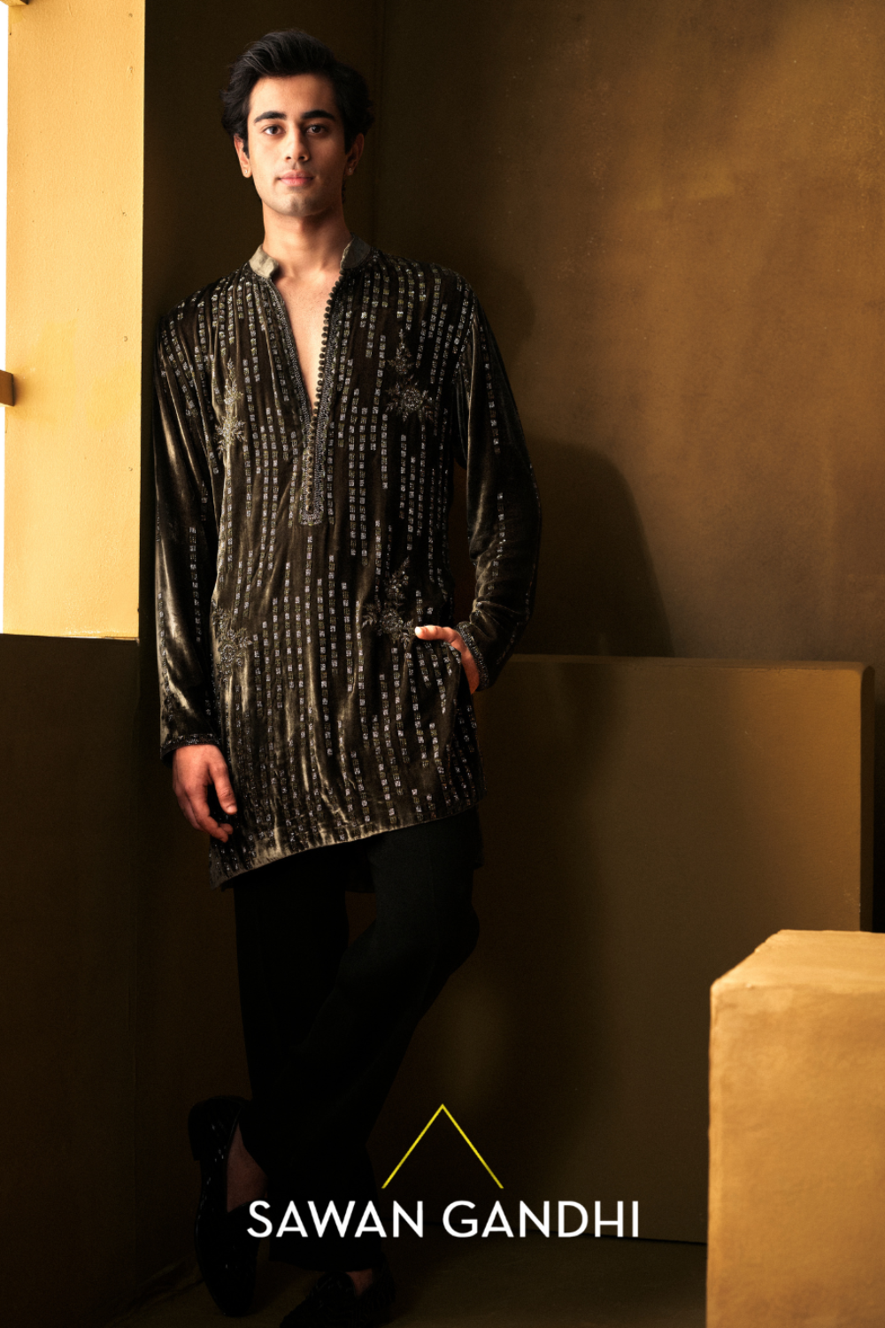 OLIVE GREEN VELVET KURTA