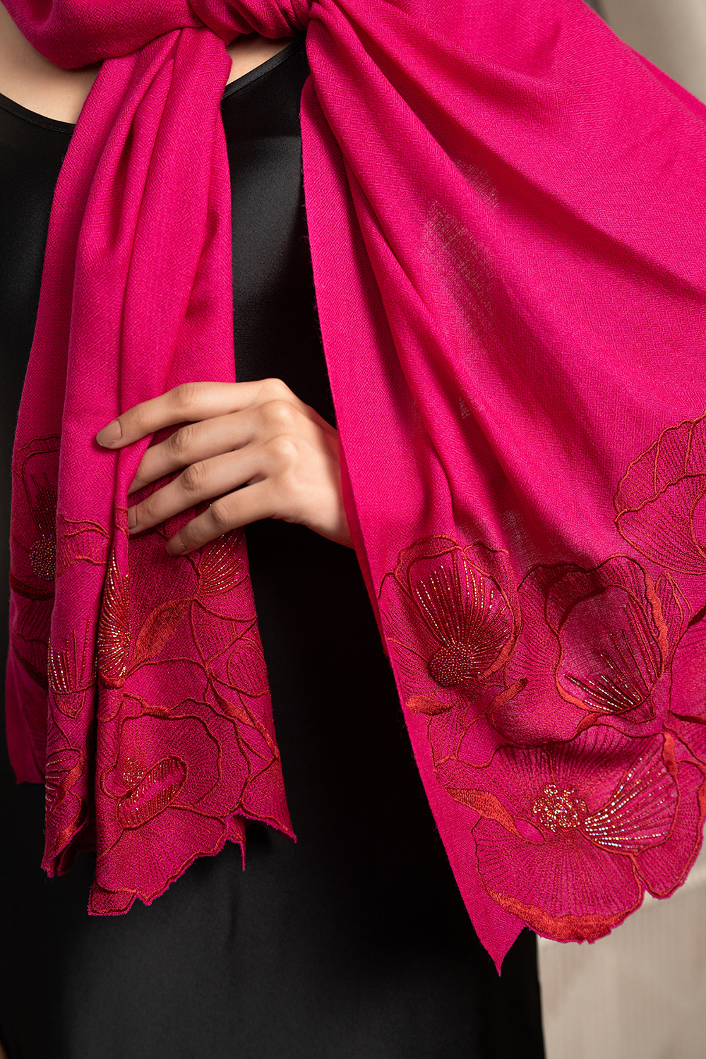 Poppy Affair | Embroidered Wool Silk Stole – Hot Pink