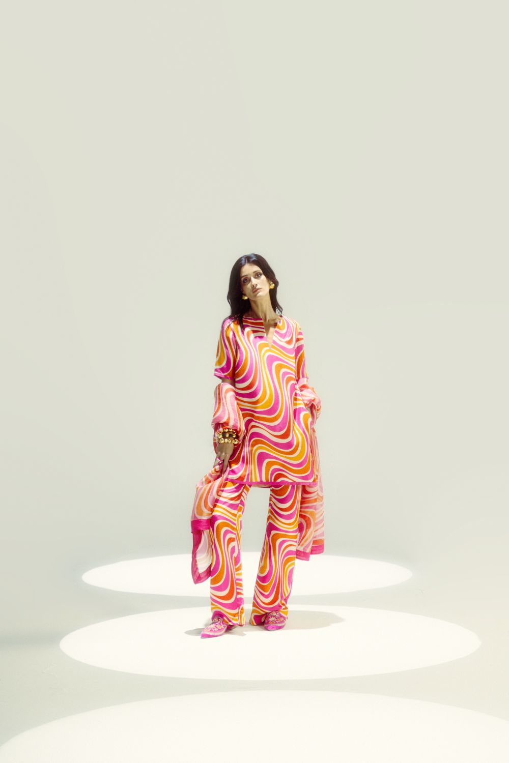The Art-Nuvo Bellbottom Set