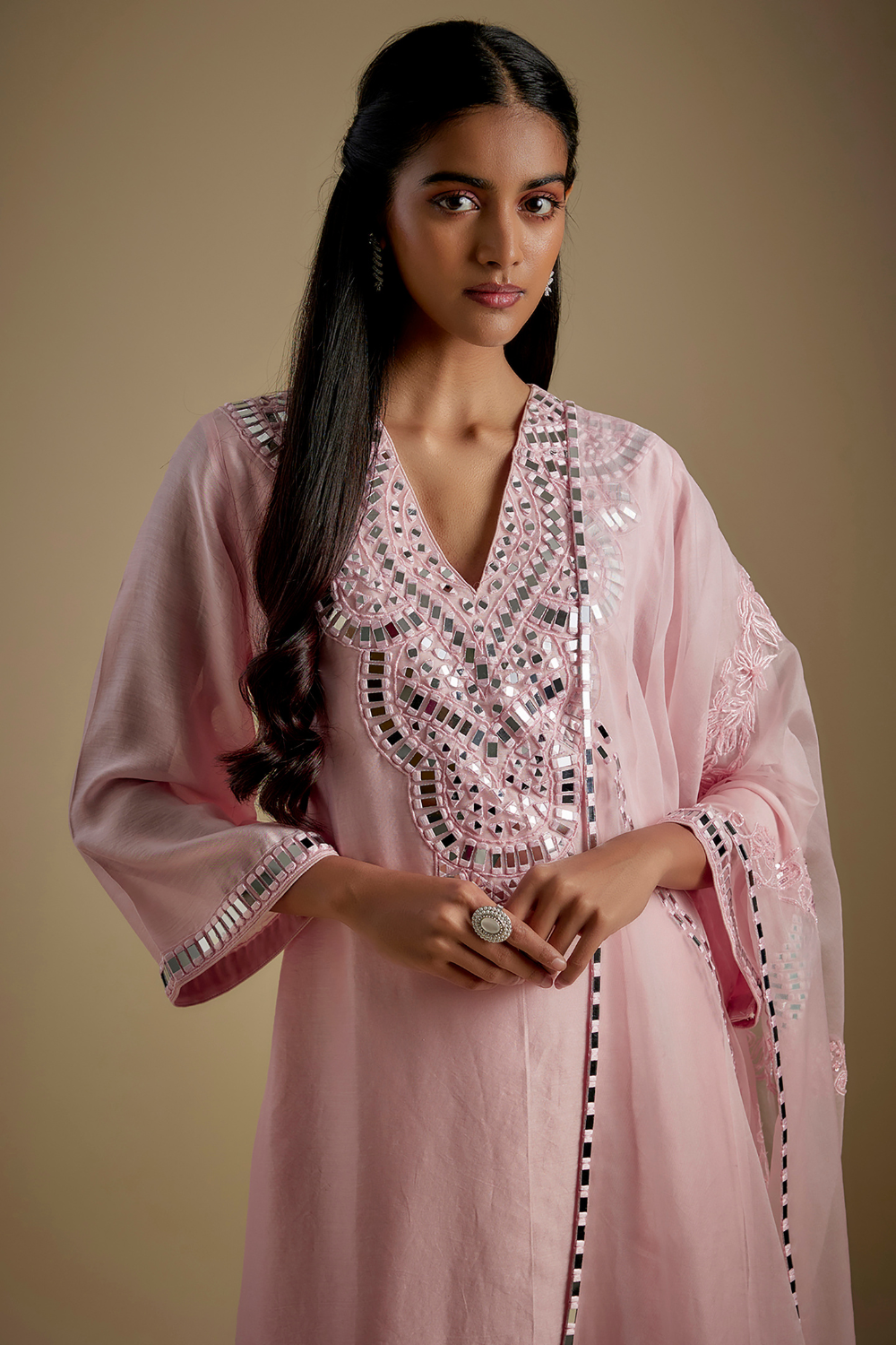 Runique Kurti Set