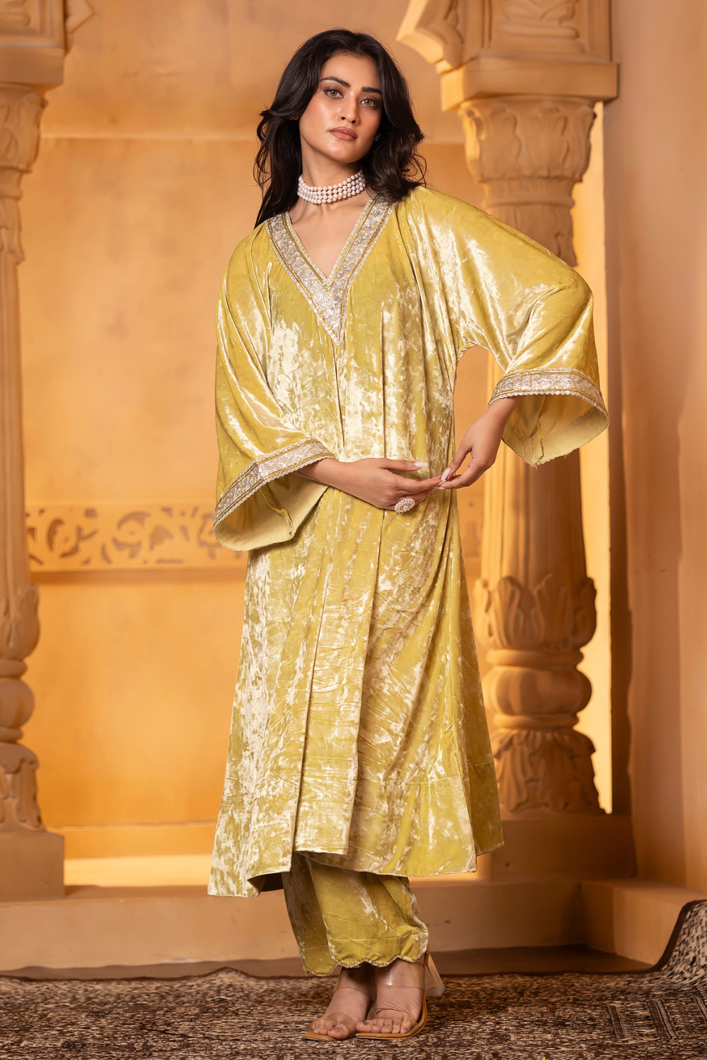 Mint Velvet kaftan Set