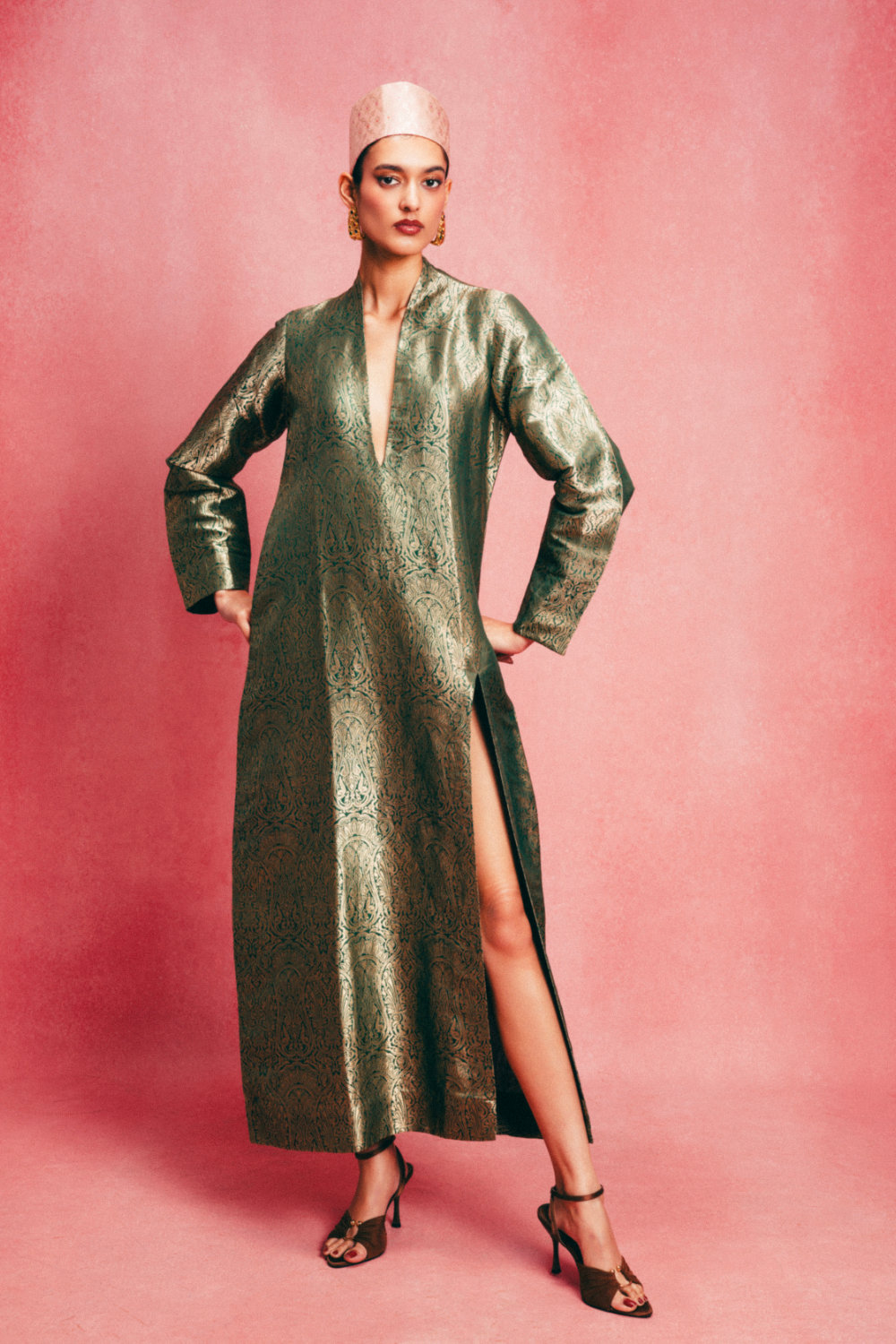 Handwoven Emerald Green Banarasi Kaftan