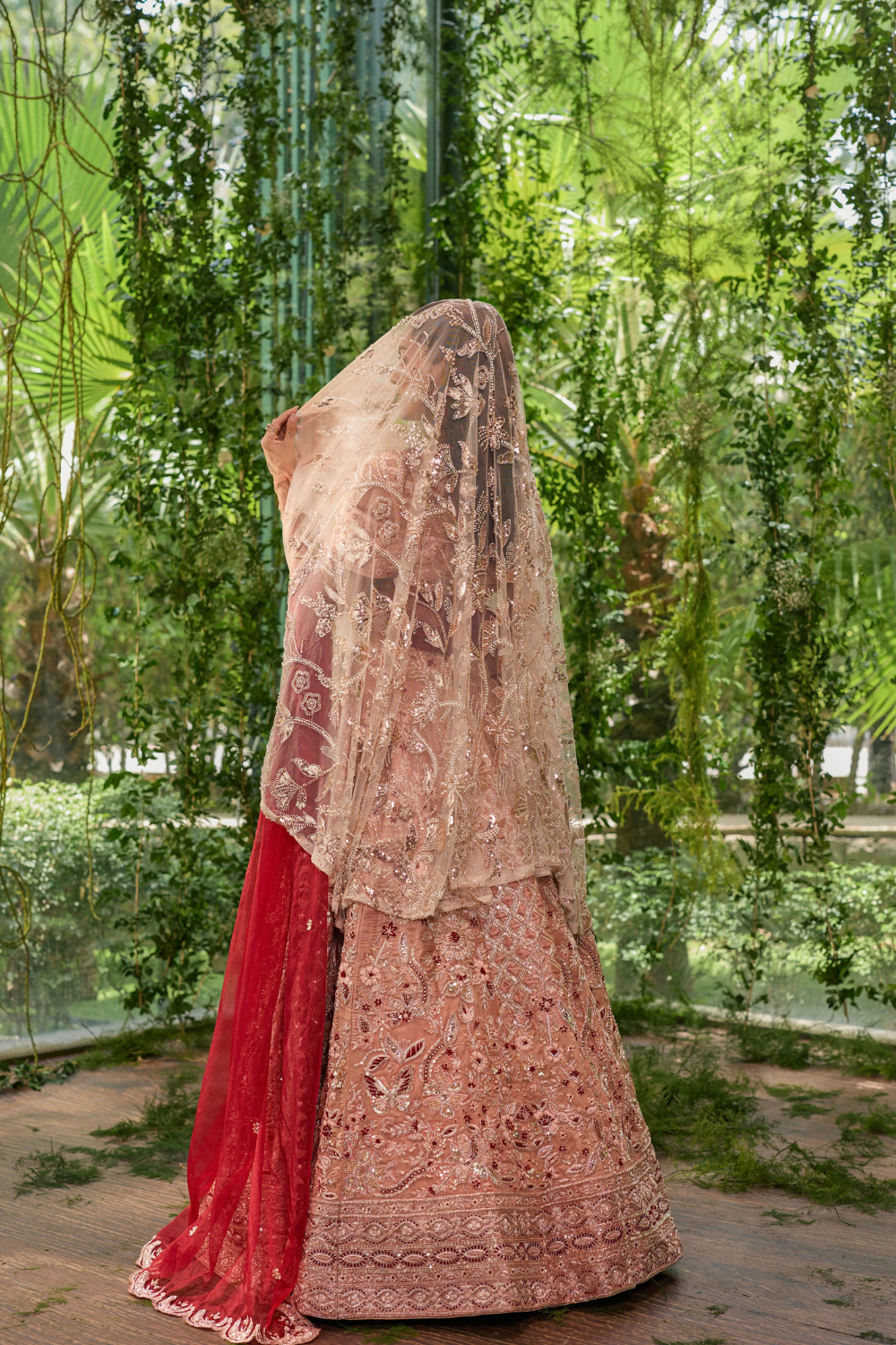 Prakriti Eclat- The Blooming Light Lehenga