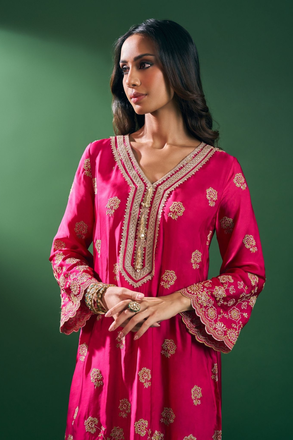 Dira Cupro Satin Fuschia Kurta Set