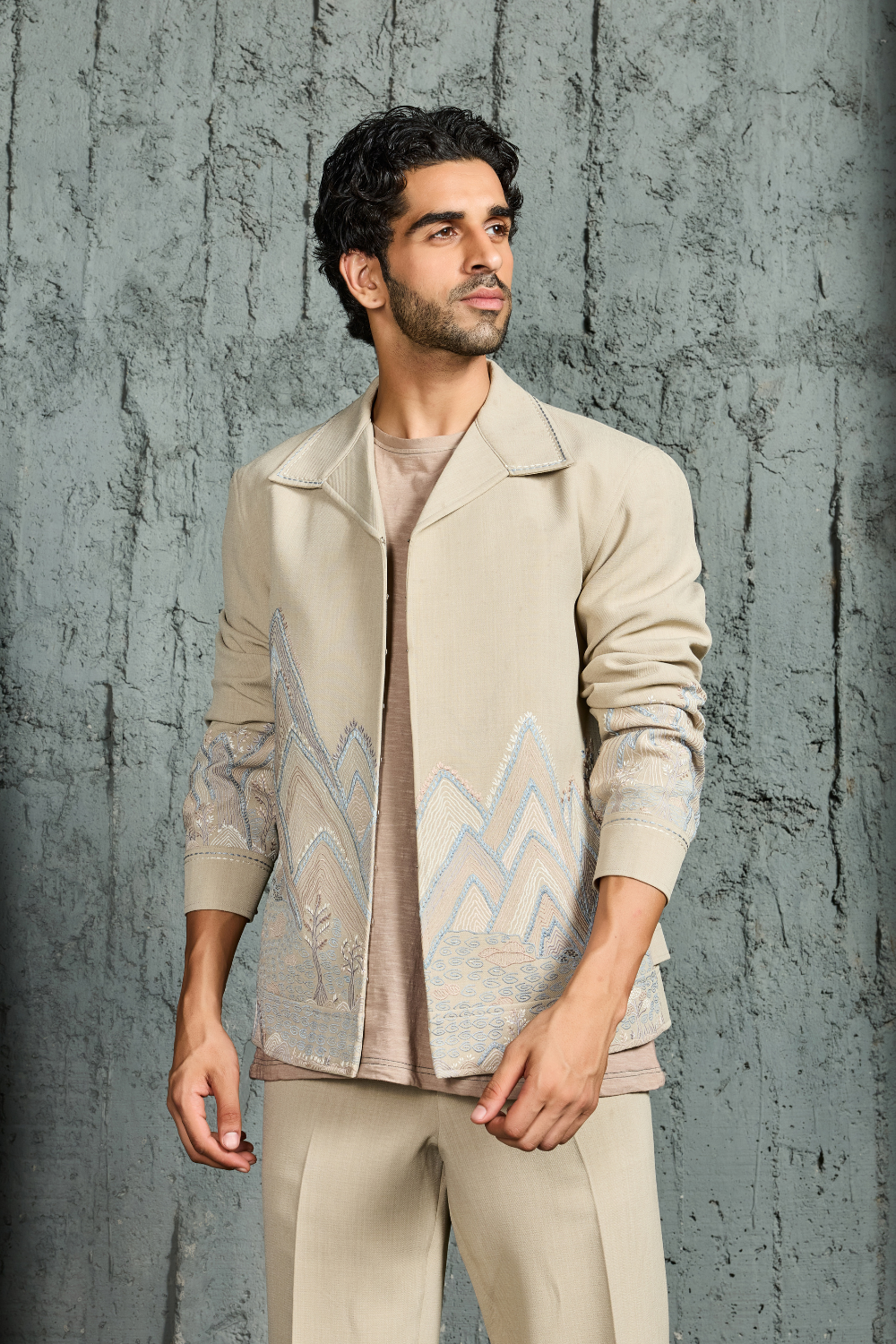 Beige Mount-Ridge Shacket Set