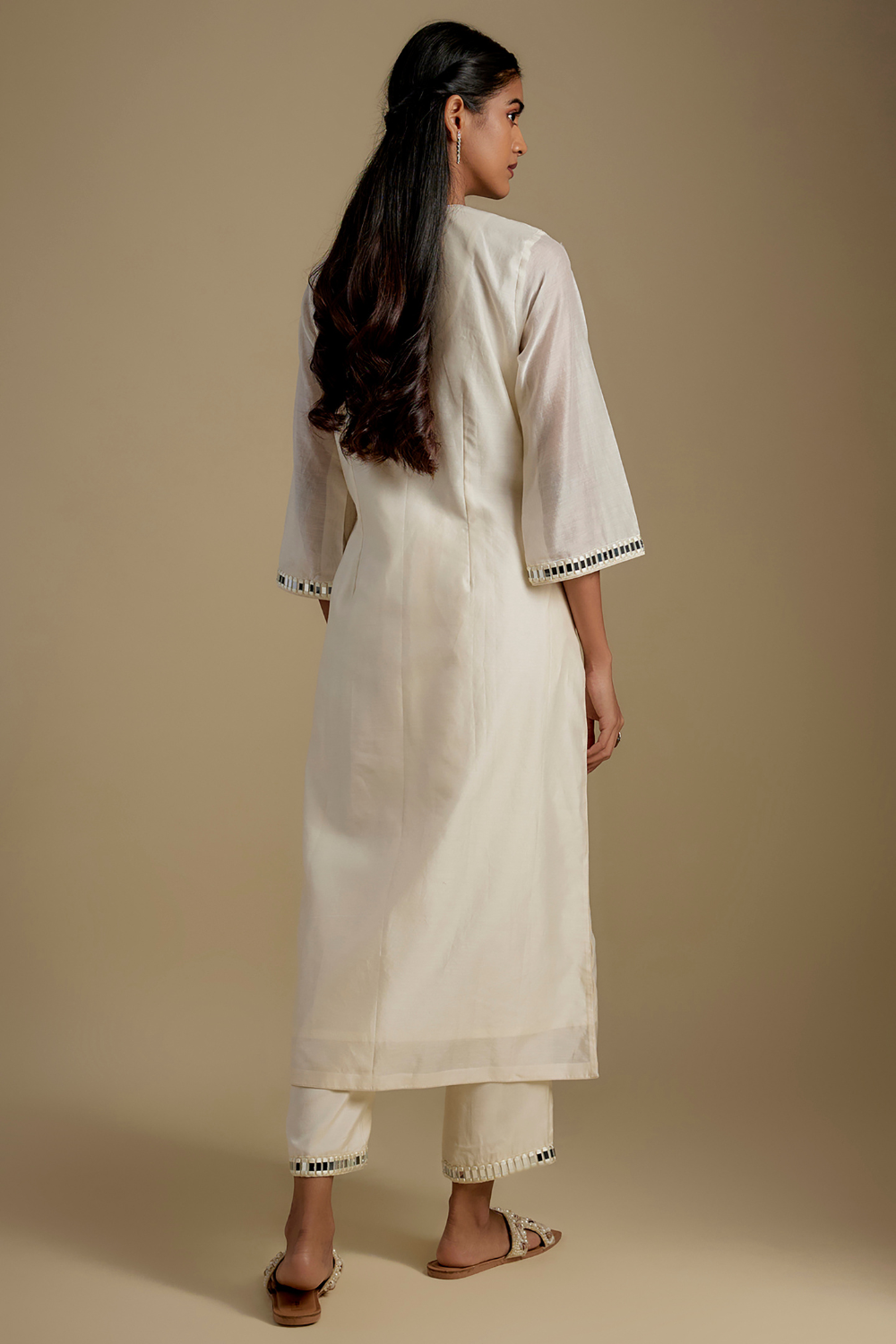 Outflair Kurti Set