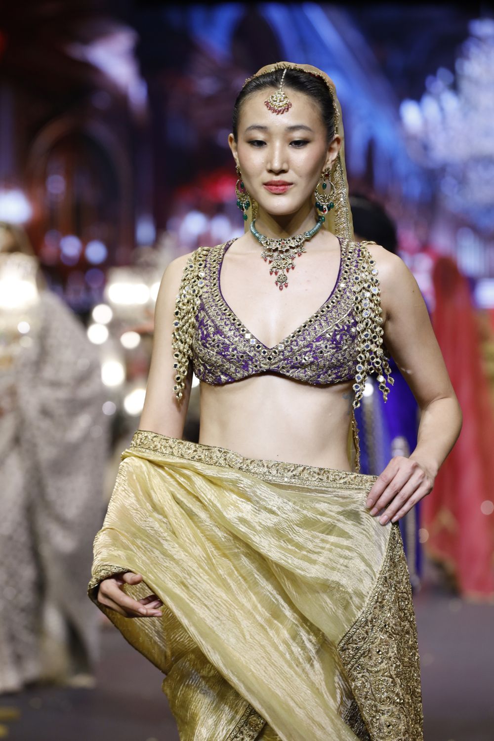 Pehrang Saree Set