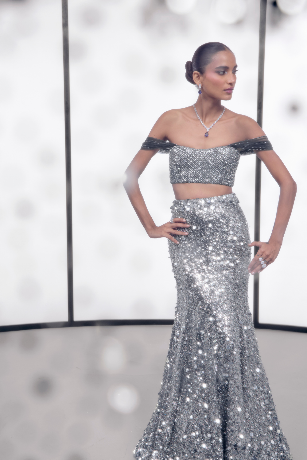Silver Sequins Fishcut Set