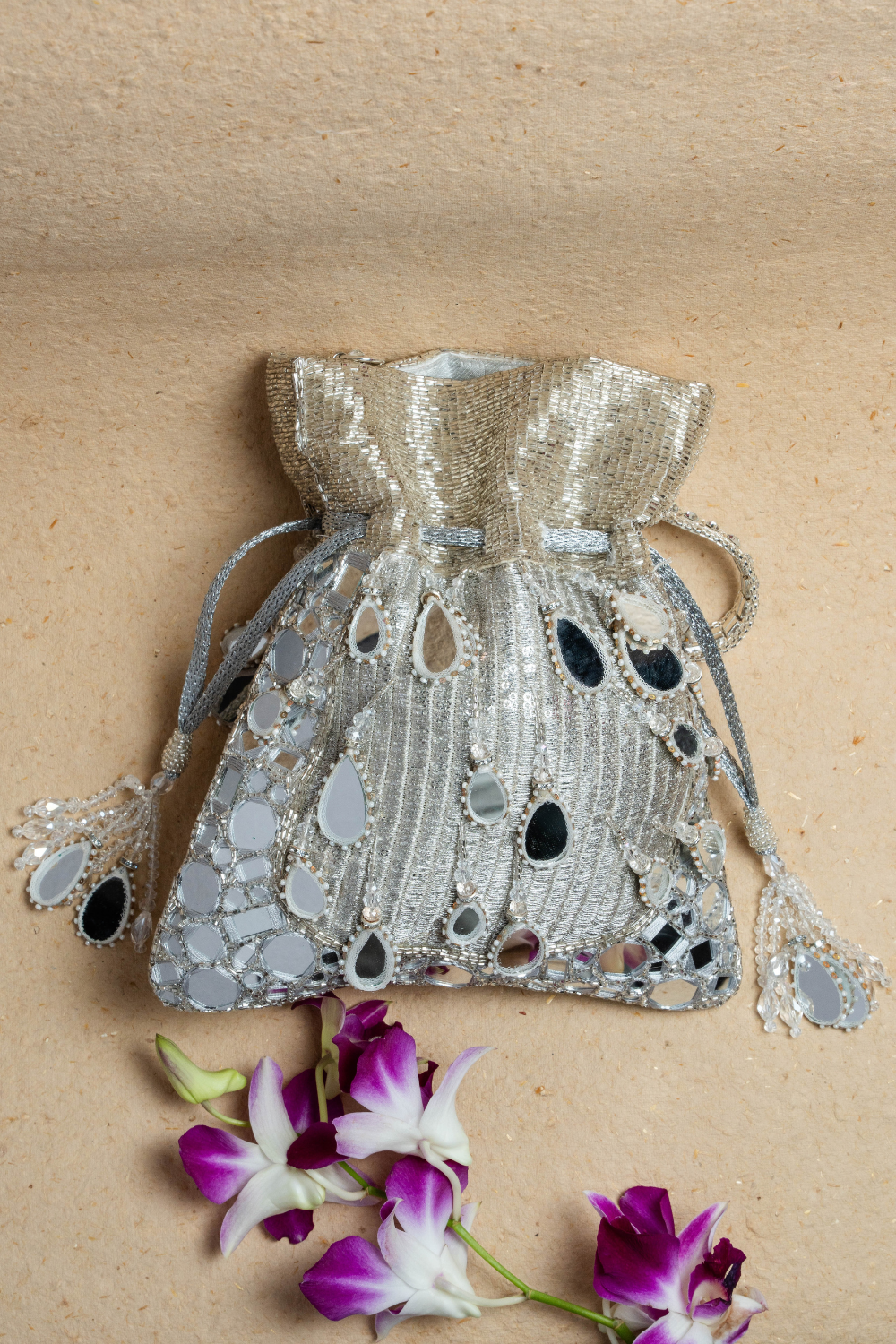 Aaina Aynali Silver