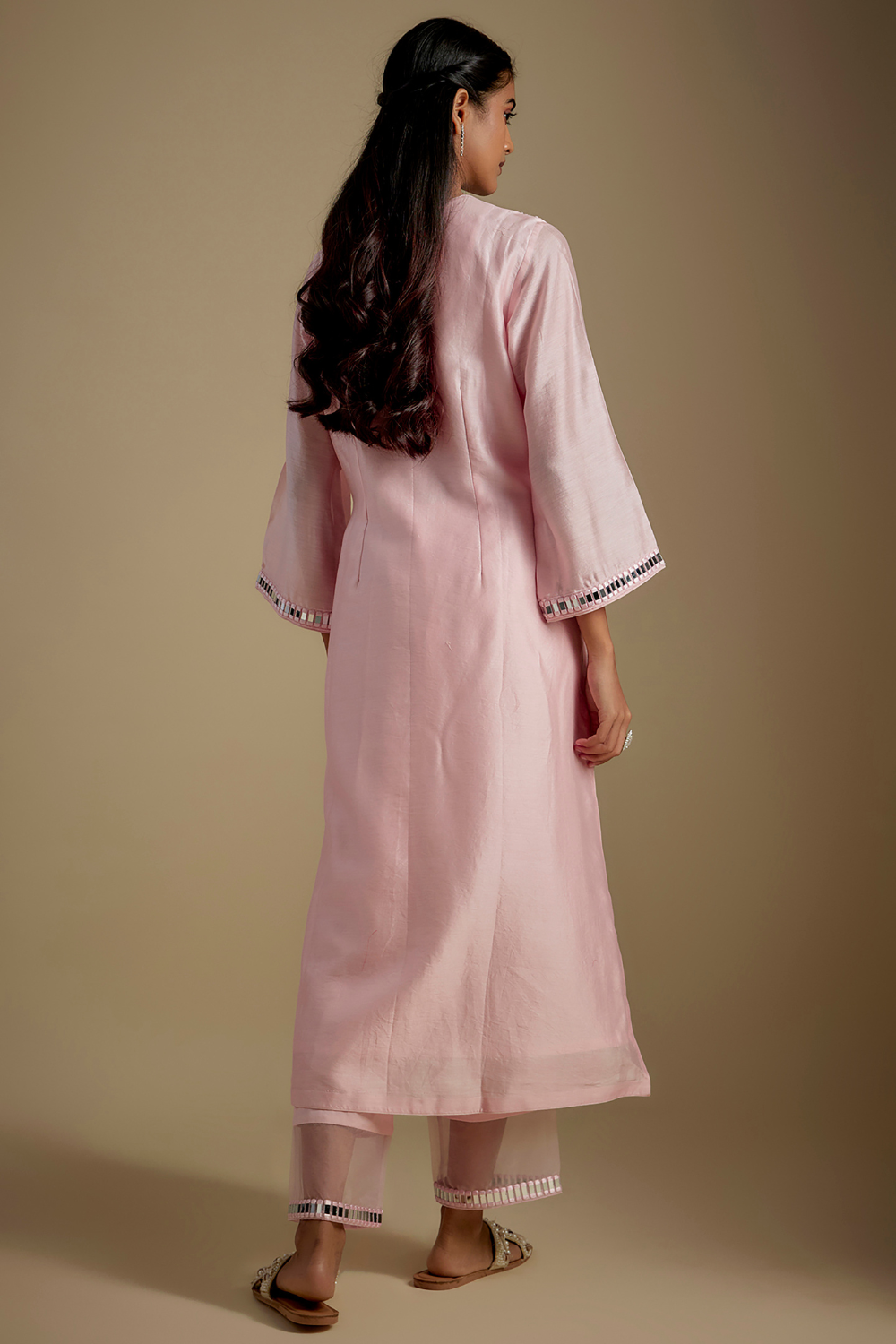 Runique Kurti Set