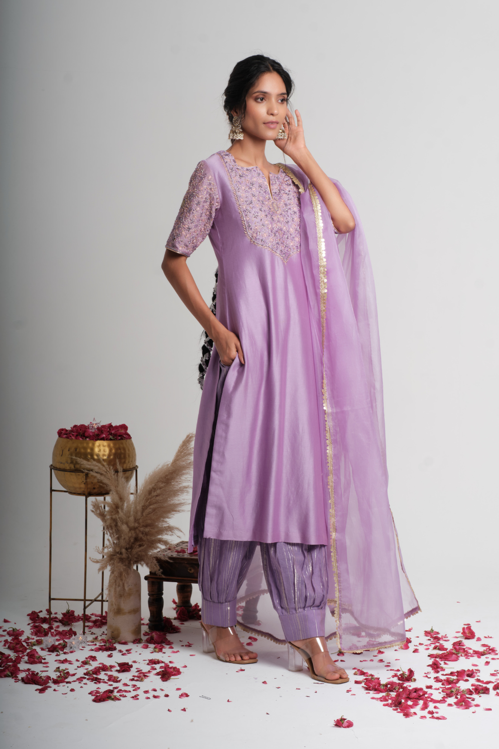 Abha farshi salwar set