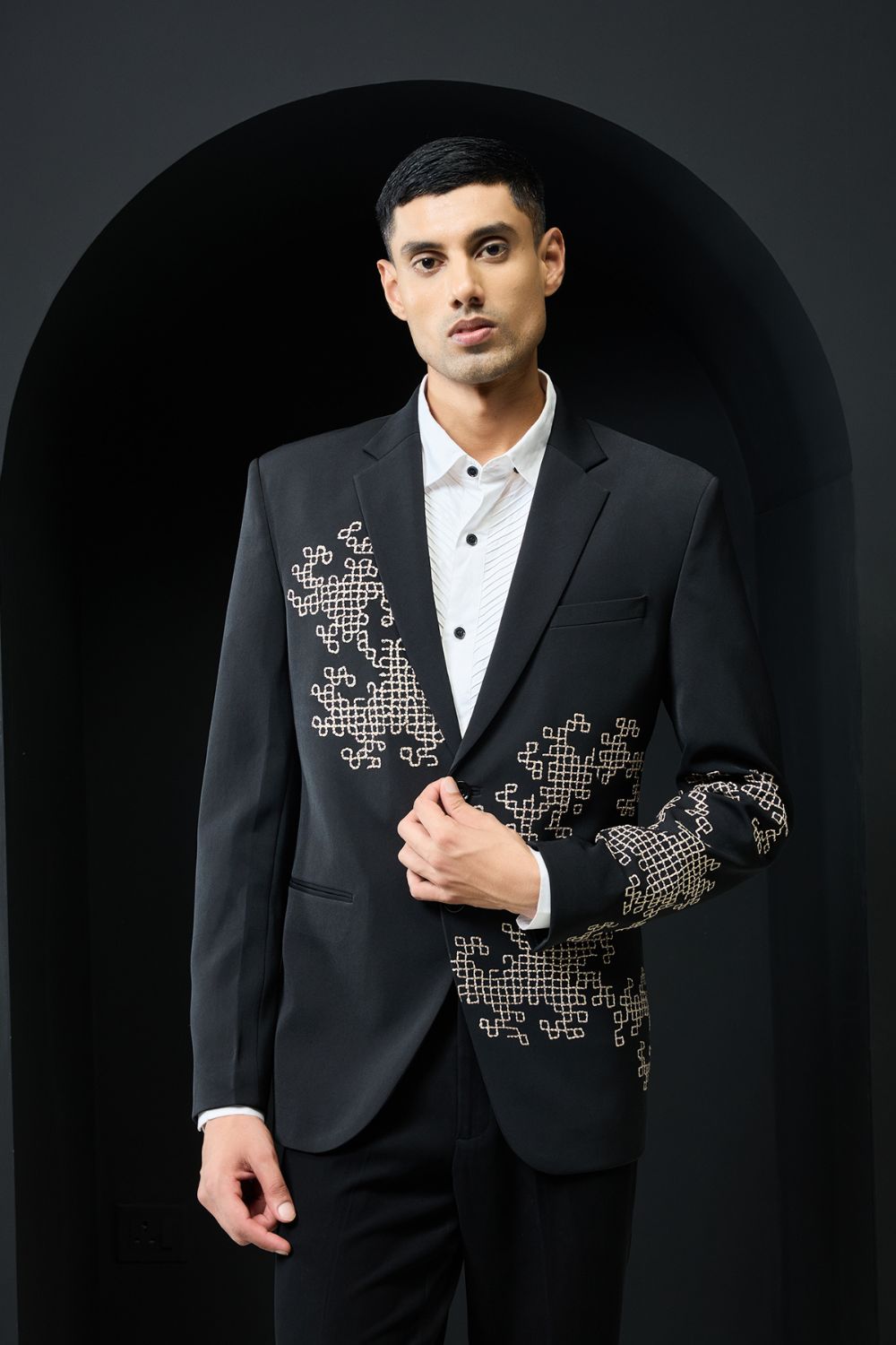 Black blazer detailing with thread work