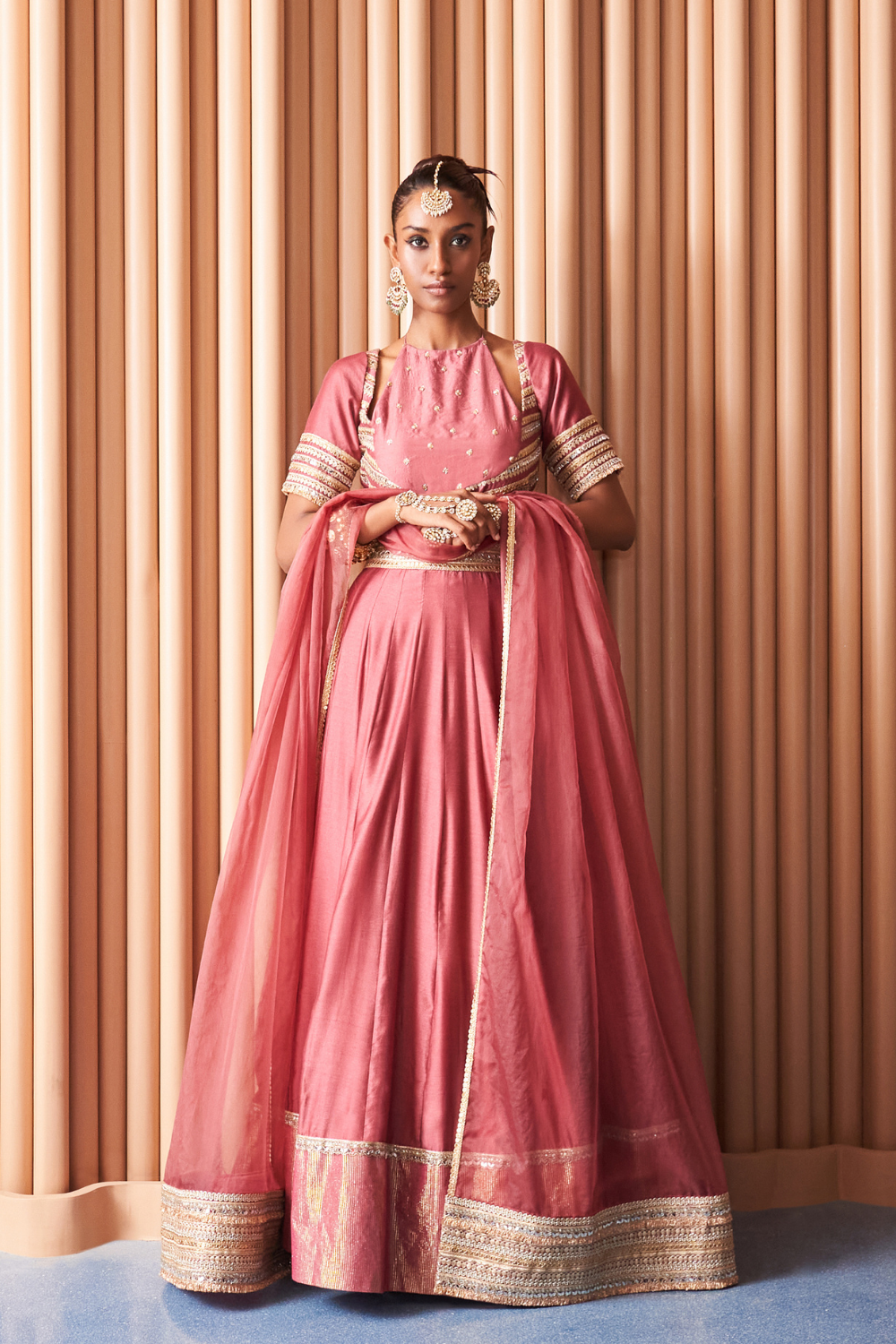 VINTAGE  ROSE Lehanga