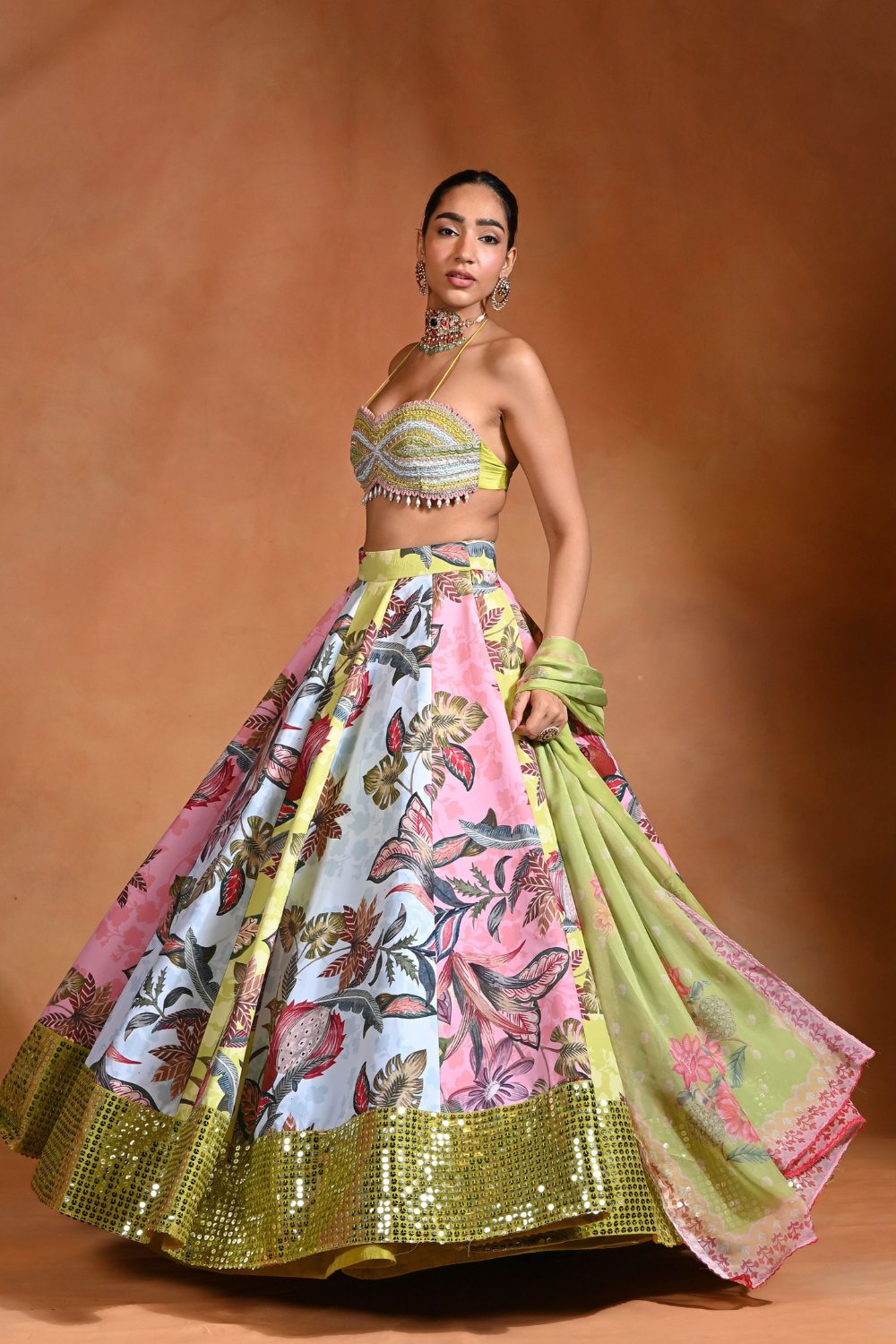 Brat Mosaiq  Lehenga