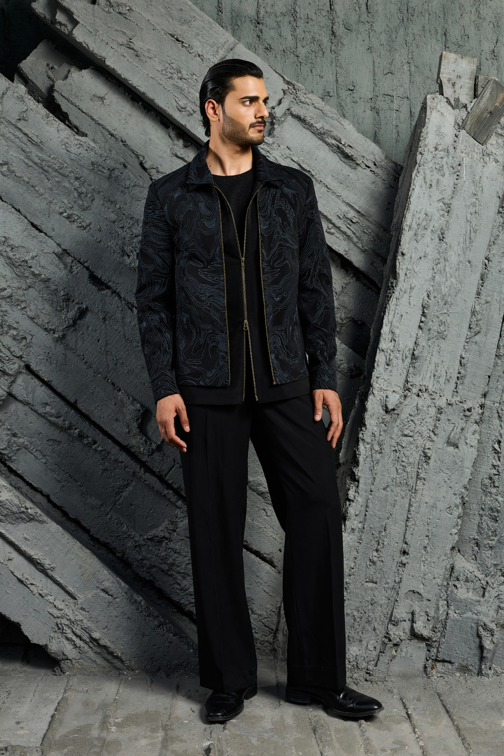 Black Abstract Wave Shacket Set
