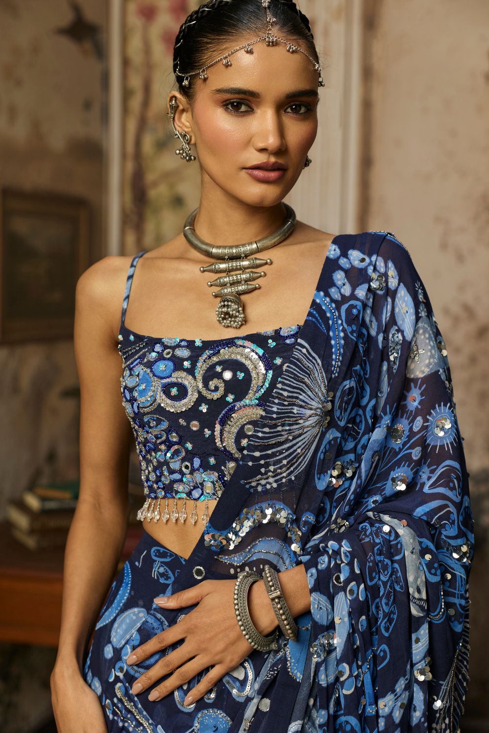NAVY BLUE PRINTED AND HIGHLIGHTED CLASSIC SAREE SET